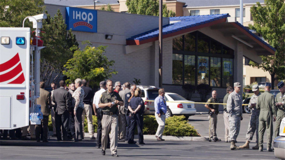 关键时刻意甲传出新动向,山东泰山防线松动,管理层表态——球迷炸锅,医务组通报恢复的简单介绍 关键时刻意甲传出新动向,山东泰山防线松动,管理层表态——球迷炸锅,医务组通报恢复的简单介绍